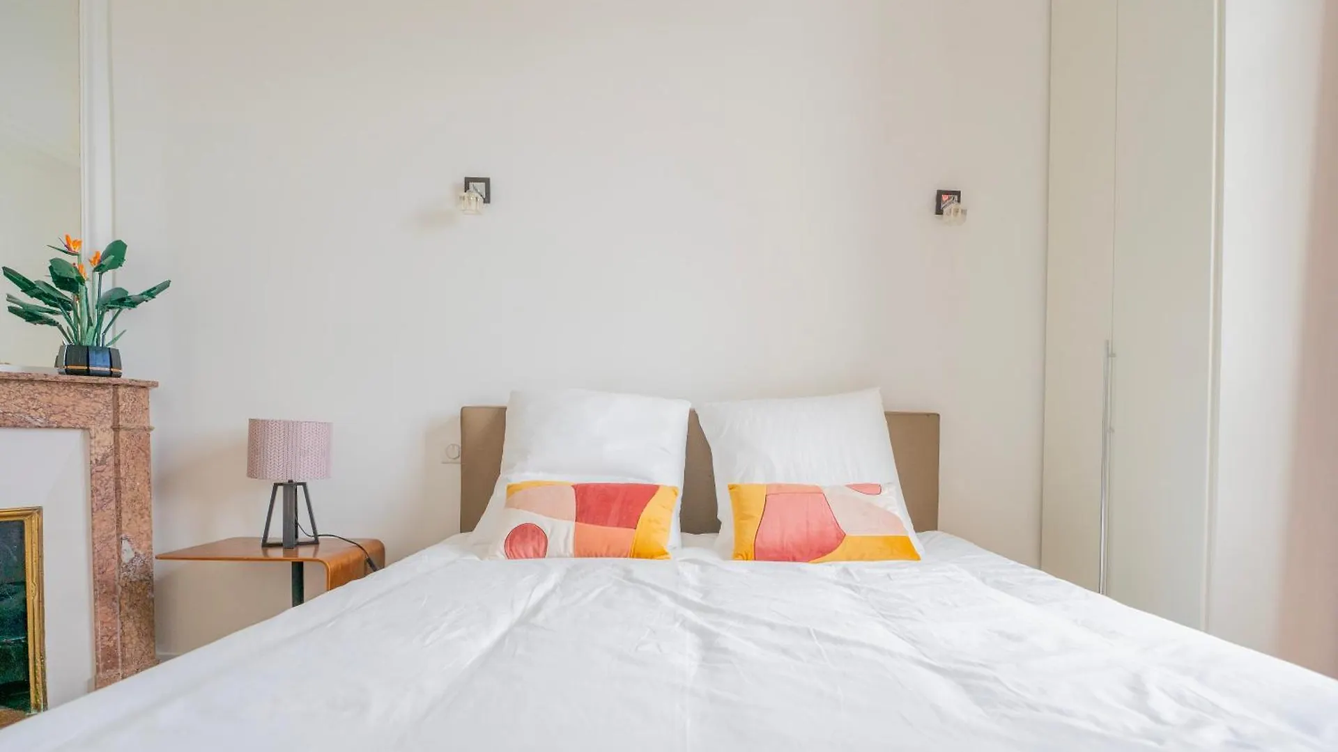 Luxury And Comfort In The Heart Of Apartment Paris