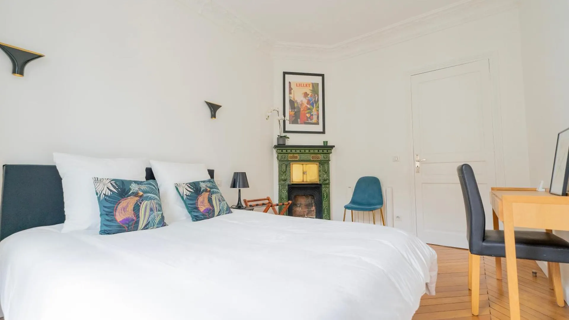 Luxury And Comfort In The Heart Of Apartment Paris