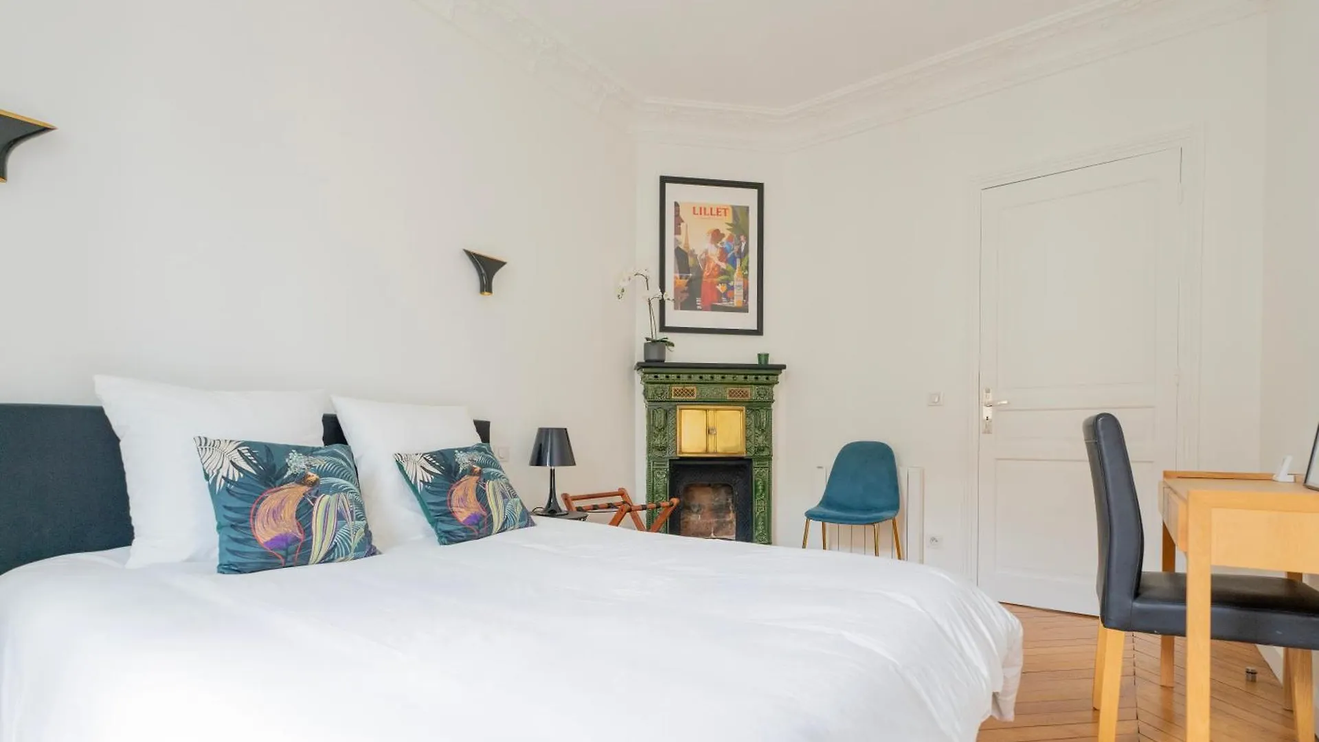 Apartment Luxury And Comfort In The Heart Of Paris